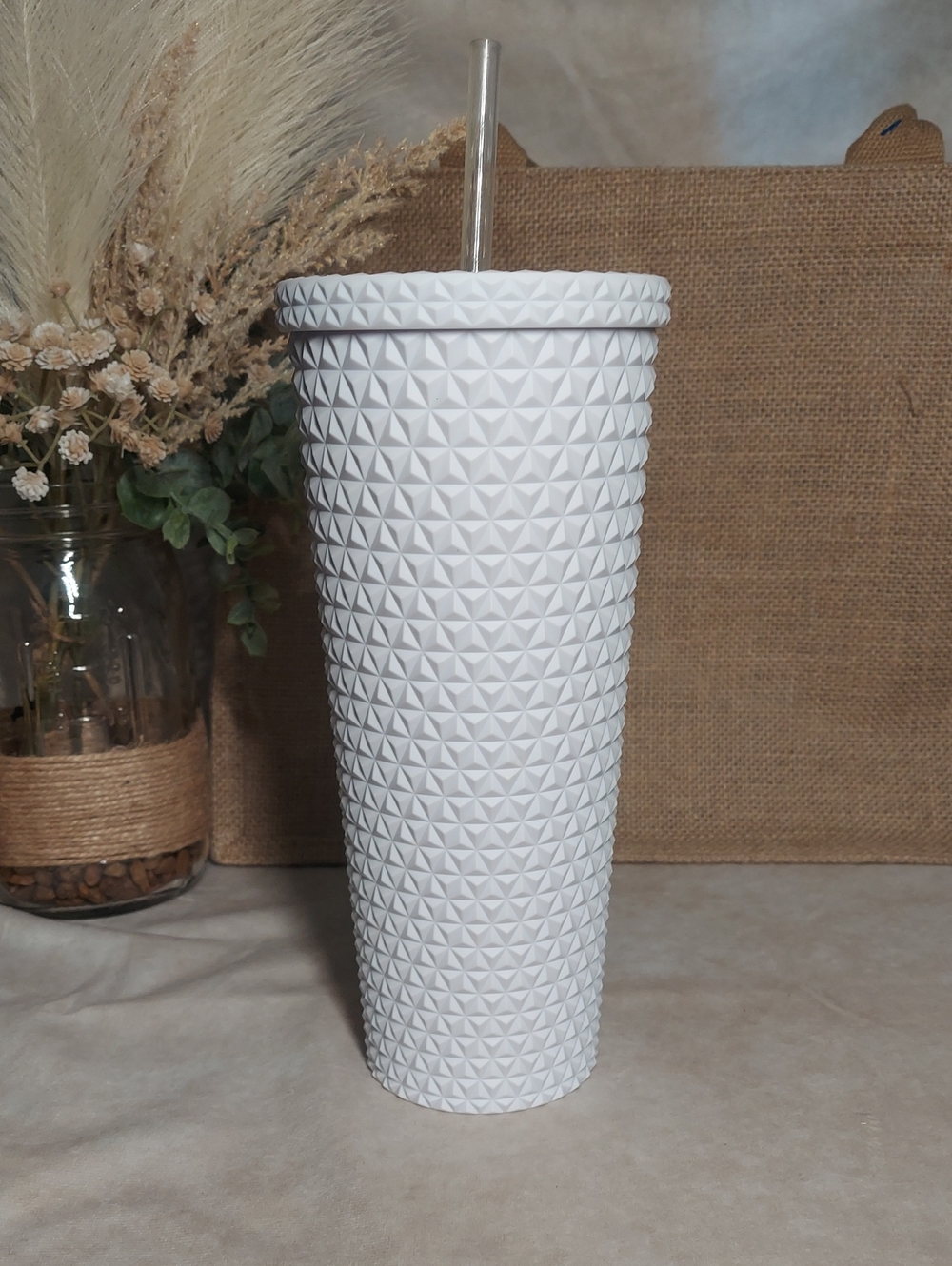 Mainstays Geometric Textured White 26 Oz Double Wall Plastic Tumbler